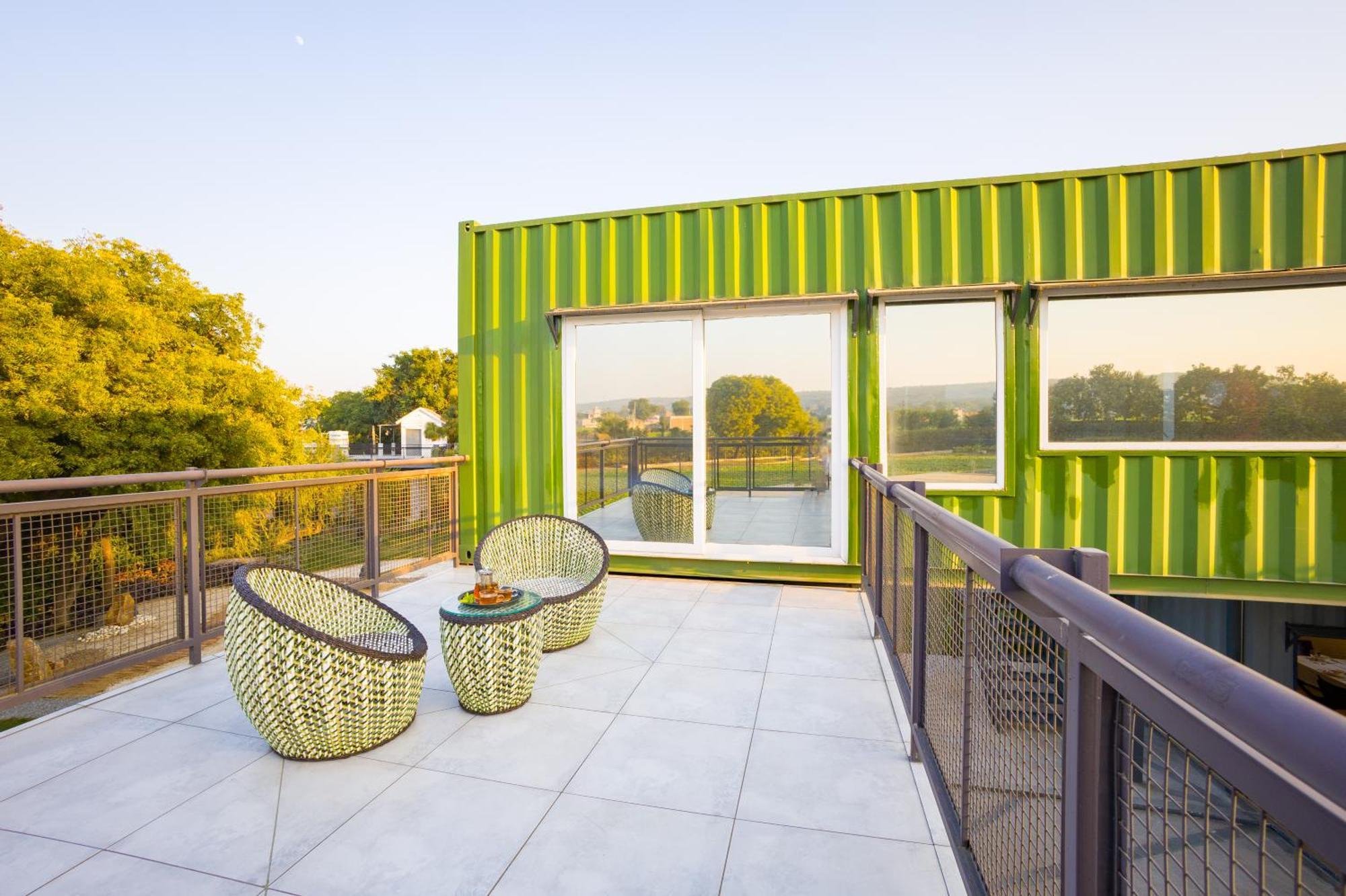 Willa Elivaas Hidden Oasis 4Bhk With Pool, Mud House & Container House Dhauj Zewnętrze zdjęcie